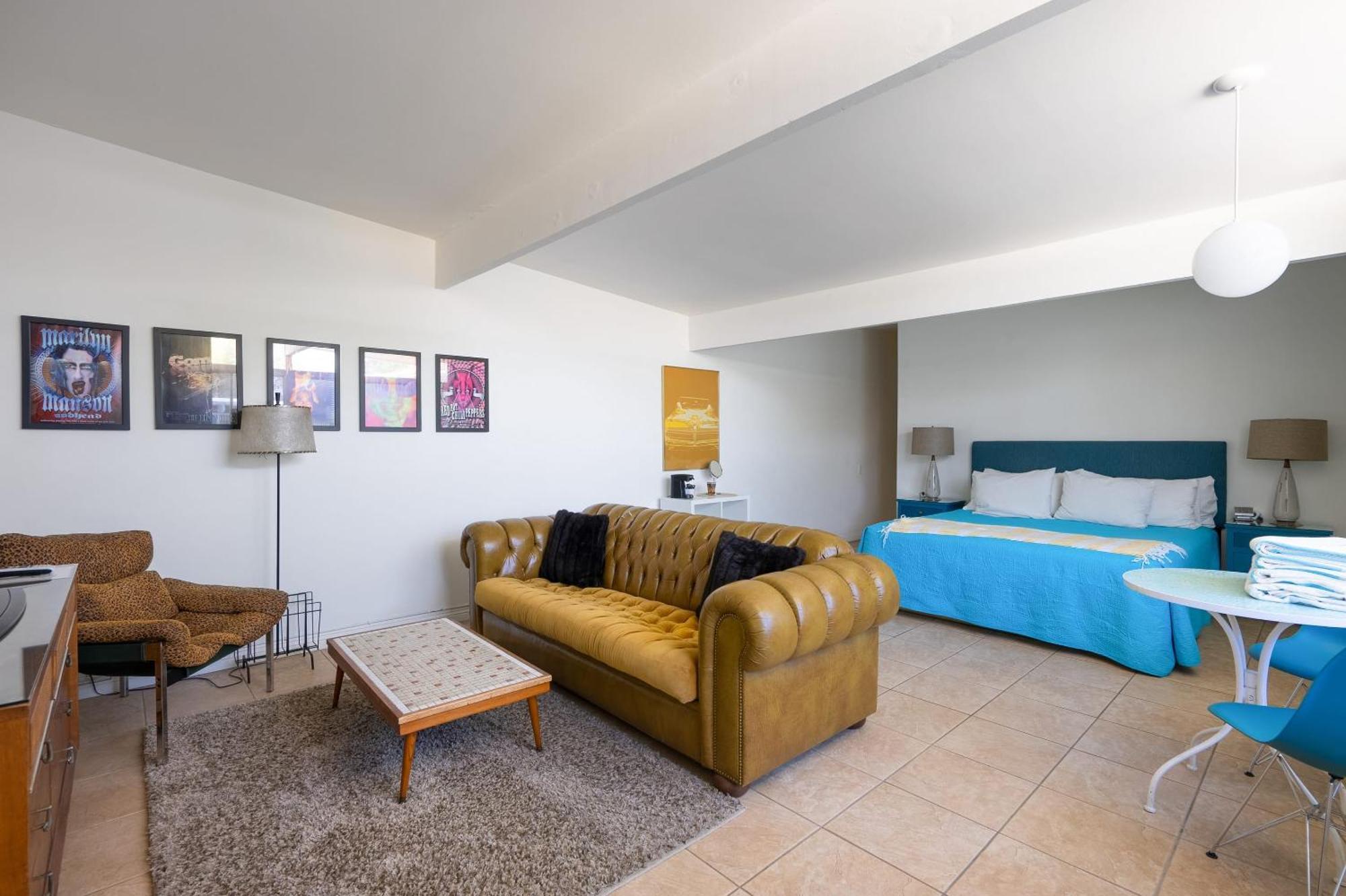 Monkey Tree Hotel By Avantstay Stylish Hotel In Palm Springs W Pool Exteriör bild